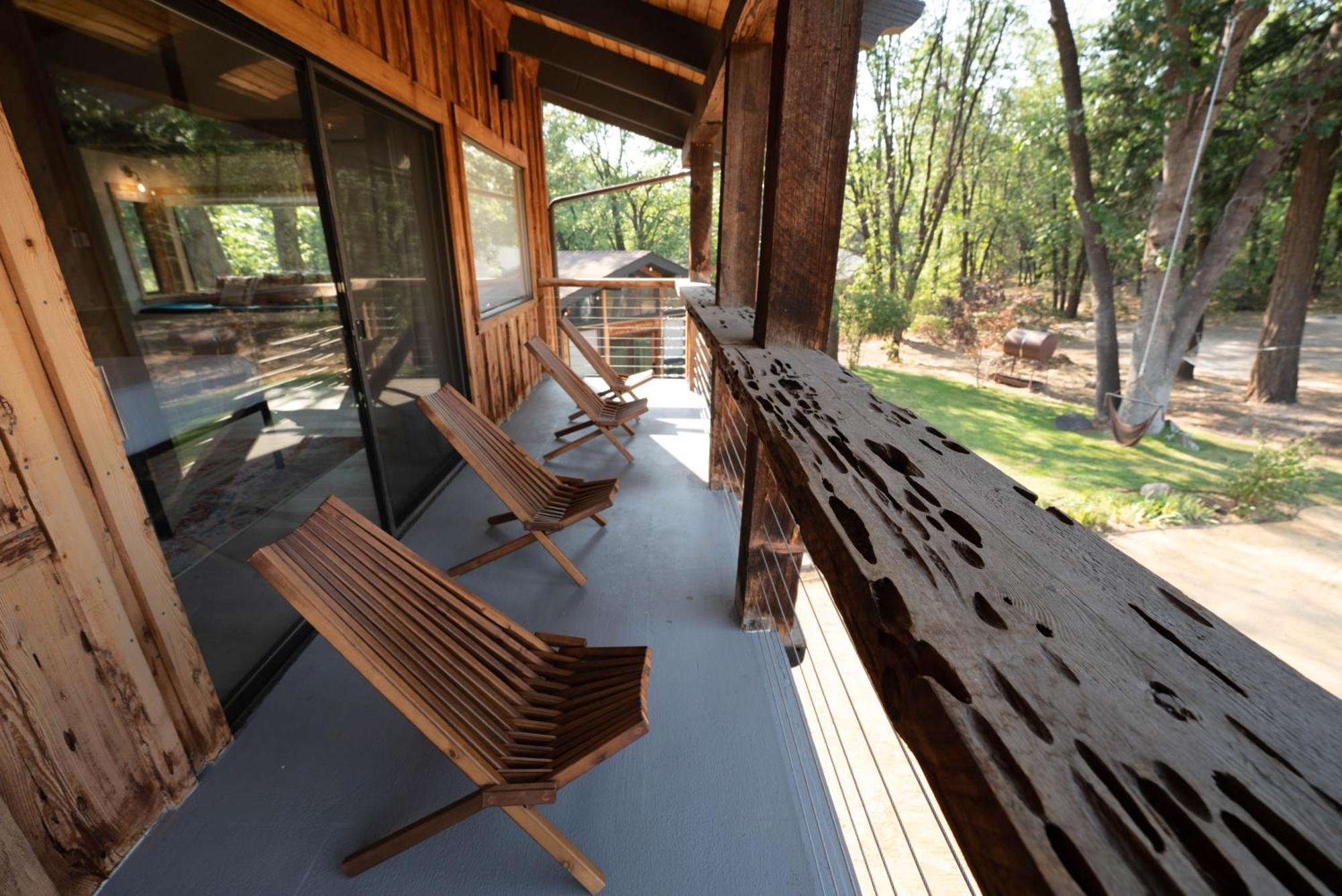 Basecamp Lodge Маунт-Шаста Экстерьер фото